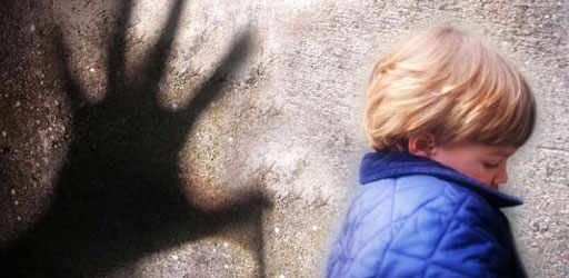 Torre del Greco, orrore nella villa comunale: disabile violentato