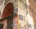 01017 Incrocio di  Largo Gabella del Pesce con Via Pontillo a Cavour.jpg (80920 bytes)