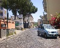 05523  1a Traversa Bianchini primo tratto a destra a salire.JPG (46488 bytes)