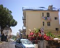 05524   1a Traversa Bianchini primo tratto a destra a salire.JPG (81424 bytes)