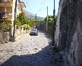 05501 1a Traversa Bianchini primo tratto a destra a salire.JPG (68614 bytes)