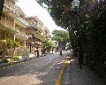 07995 Via Enrico De Nicola.jpg (87215 bytes)