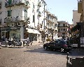 10521 Crocevia tra Circonvallazione Via vitt. Veneto e Via Gugl. Marconi.jpg (87089 bytes)