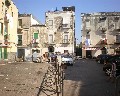 12045 Traversa dietro al Teatro in quest' area c' era il Teatro Garibaldi ora Mercato di indumenti e materiale reciclato.jpg (86849 bytes)