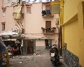 12048 Traversa dietro del Teatro zona mercato.jpg (63425 bytes)