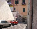 12523  Via Comizi sotto la Ripa direzione Piazza S. Croce.jpg (70727 bytes)
