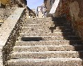 14010 Gradoni che portano a Vico Sportiello.jpg (210984 bytes)