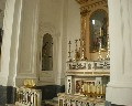 18006   Piazza S. Croce interno della Basilica di S. Croce.jpg (53700 bytes)