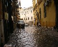 18598  Via Gradoni e Cancelli da  Via Beato Vincenzo Romano.jpg (84081 bytes)