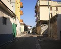 19047 Contrada S. Antonio traversa che porta a Via S. Antonio.jpg (51750 bytes)